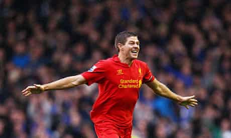 Steven Gerrard celebrates Luis Suárez's disallowed goal against Everton