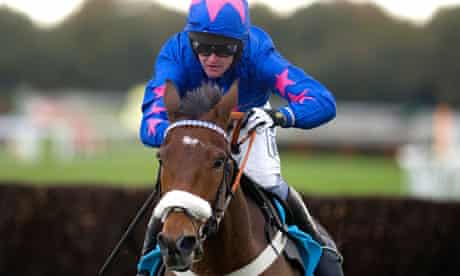Cue Card Romps Home To Victory In Haldon Gold Cup At Exeter Sport The Guardian