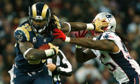 NFL: Ex-St Louis running back Steven Jackson signs for Atlanta