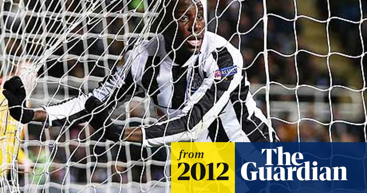 Newcastle S Contract Talks With Demba Ba Stall Over Wage Demands Newcastle United The Guardian