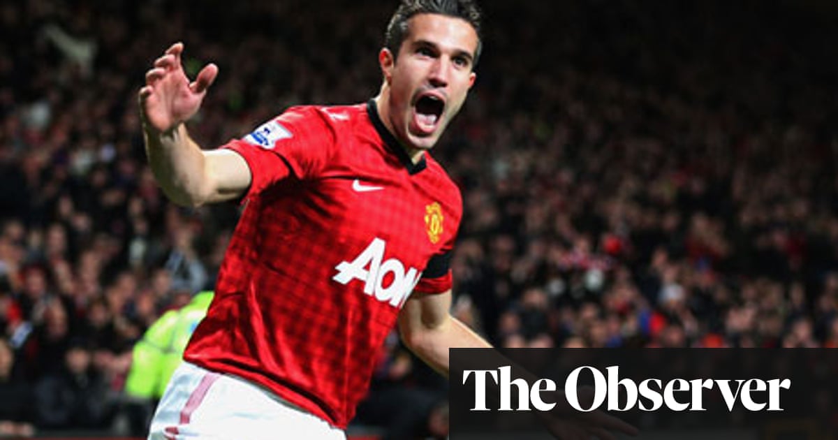 Manchester United Look To Robin Van Persie To End City S Home Run Football The Guardian
