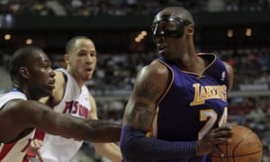 Mavericks Revenge Over Knicks While Lakers Lose Despite New Kobemask Sport The Guardian