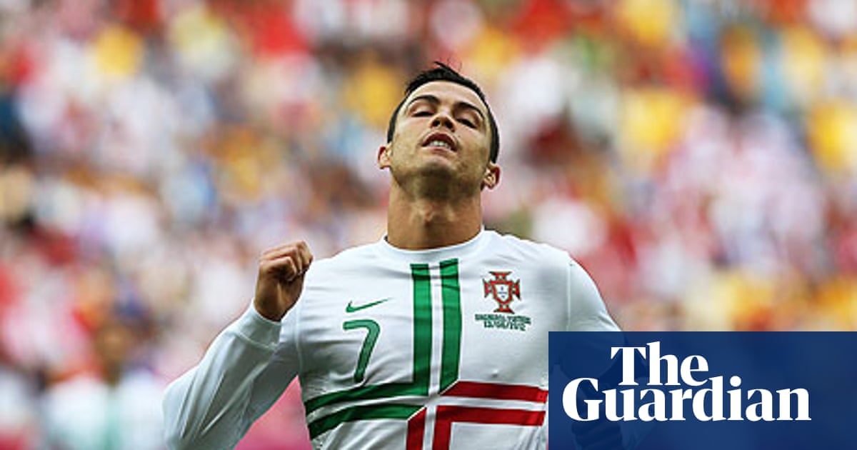 Euro 12 Lionel Messi Comparisons Cut Cristiano Ronaldo To The Core Euro 12 The Guardian Euro 12 Lionel Messi Comparisons Cut Cristiano Ronaldo To The Core Euro 12 The Guardian