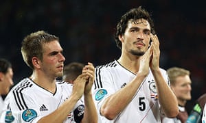 Euro 2012 Mats Hummels Leads The Way For Germany S Humble Generation Amy Lawrence Football The Guardian