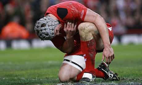 Jonathan Davies Signs Two Year Deal With Clermont Auvergne Wales Rugby Union Team The Guardian