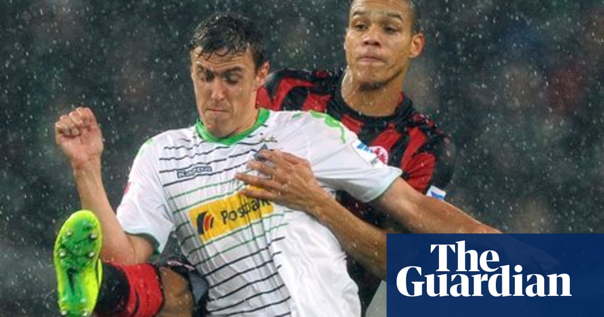 pics Max Kruse Net Worth kruse control as hamburg fans