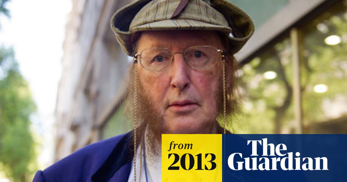 fogyás john mccririck