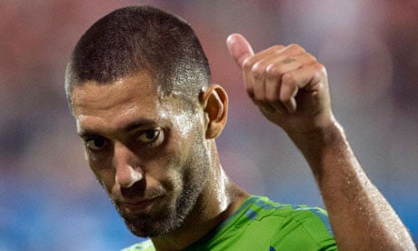 Former Sounders star Clint Dempsey back in the spotlight with 'Kickin' It'  soccer show