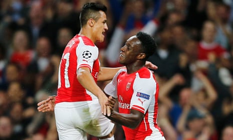 Arsenal's Danny Welbeck, right, and Alexis Sánchez tormented the Galatasaray defence.