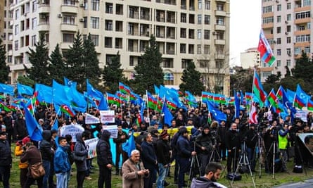 Thousands of people attend the rally demanding the release of political prisoners