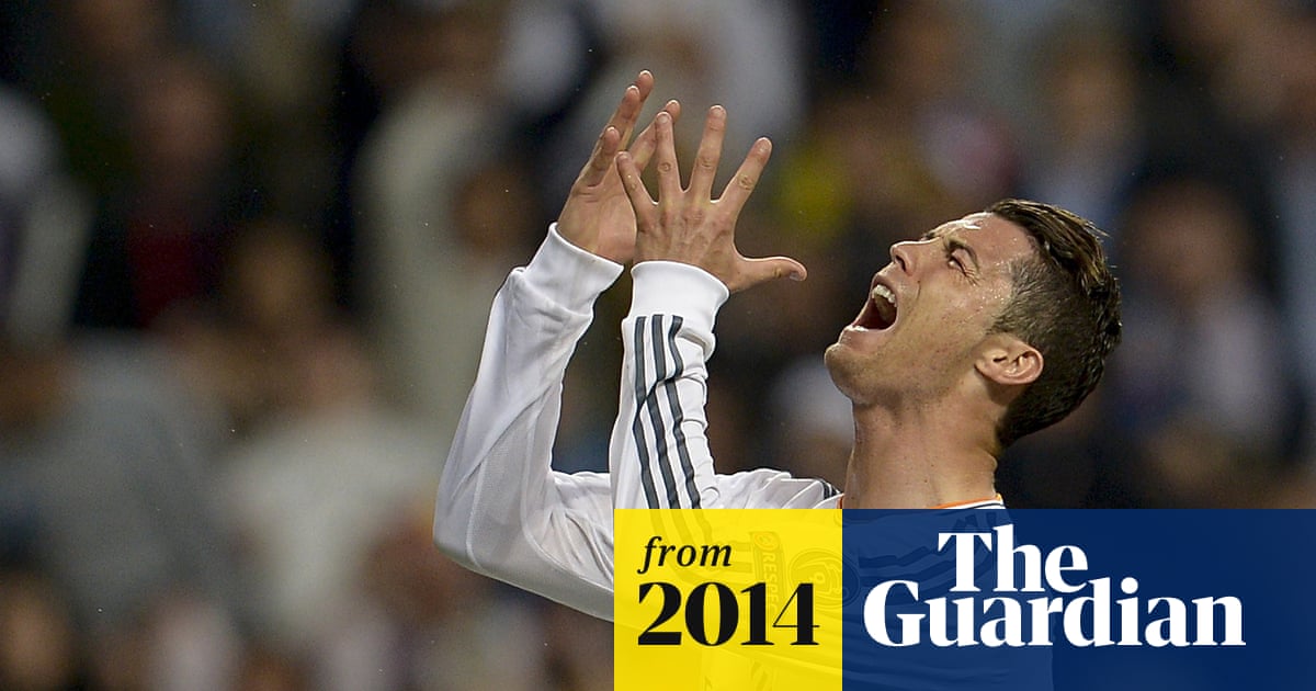 Ghanaian Witch Doctor Claims He Caused Cristiano Ronaldo S Knee Injury Football The Guardian Ghanaian Witch Doctor Claims He Caused Cristiano Ronaldo S Knee Injury Football The Guardian