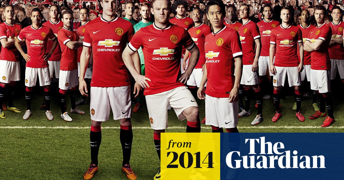 Manchester United Unveil New Kit For 2014 15 Season Manchester United The Guardian