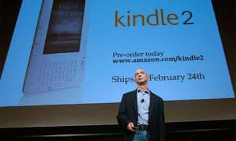 Jeff Bezos unveiling Amazon's Kindle 2