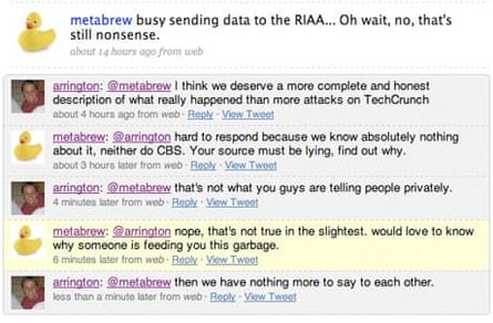 Twitter conversation between Last.fm's Richard Jones and Techcrunch editor Michael Arrington