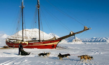 svalbard ice trapped arctic norway hotel ship travel frozen spitsbergen dog other freeze frame schooner
