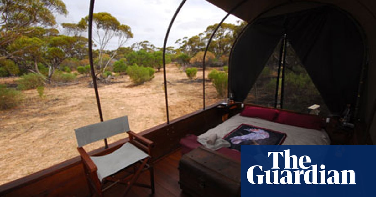 On Safari In South Australia S Outback Swagon Style Australia Holidays The Guardian