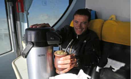 Mate on the coach