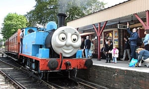 TRAVEL-WITH-THOMAS