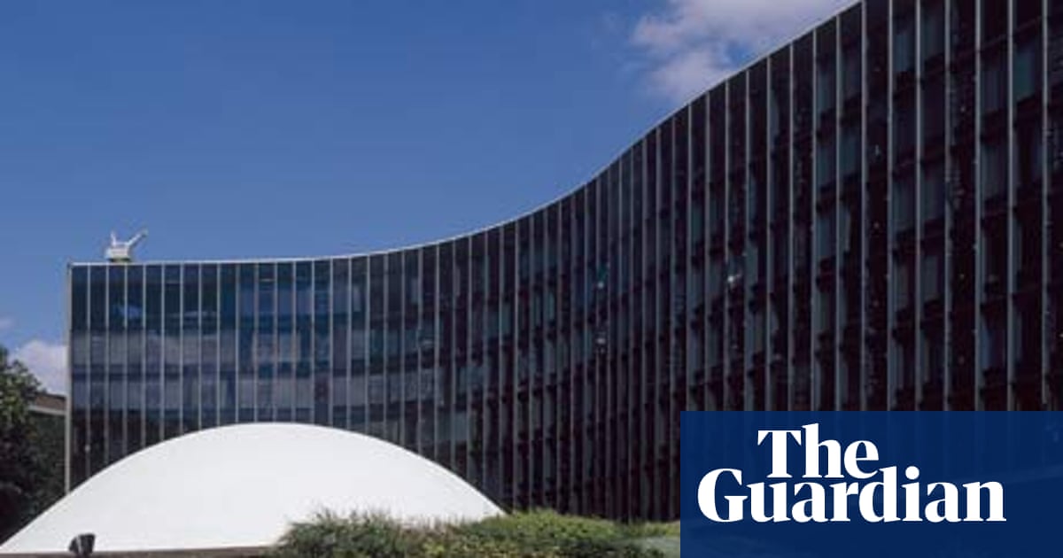 Architecture That Breaks The Paris Mould Travel The Guardian
