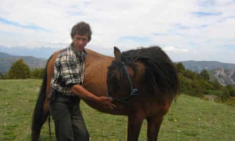 Bertrand Cauchy the 'horse whisperer of the Pyrenees' in Spain