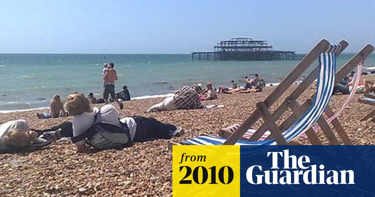 Police Investigate After Baby Suffers Severe Burns On Brighton Beach Child Protection The Guardian