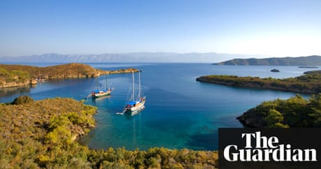 Last-minute holiday bargains