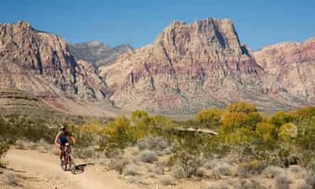 Cycling around Red Rock Canyon