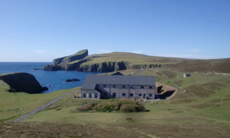 https://i.guim.co.uk/img/static/sys-images/Travel/Pix/pictures/2011/6/2/1307028102318/Fair-Isle-observatory-007.jpg?width=465&dpr=1&s=none