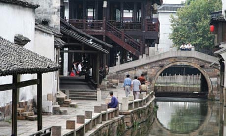 Ying Jia bridge in Wuzhen water village