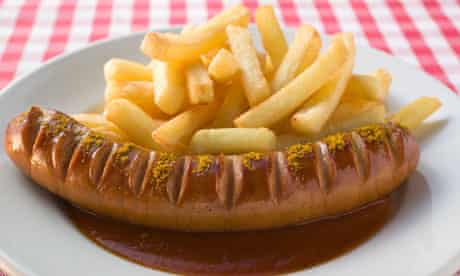 Currywurst with chips