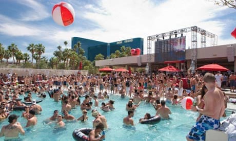 Stadium Swim in Las Vegas is a big winner when it comes to a day at the  pool - Las Vegas Magazine