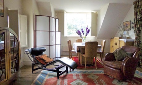 The Apartment, in Whitstable. Click on the magnifying glass icon to see one of the bedrooms