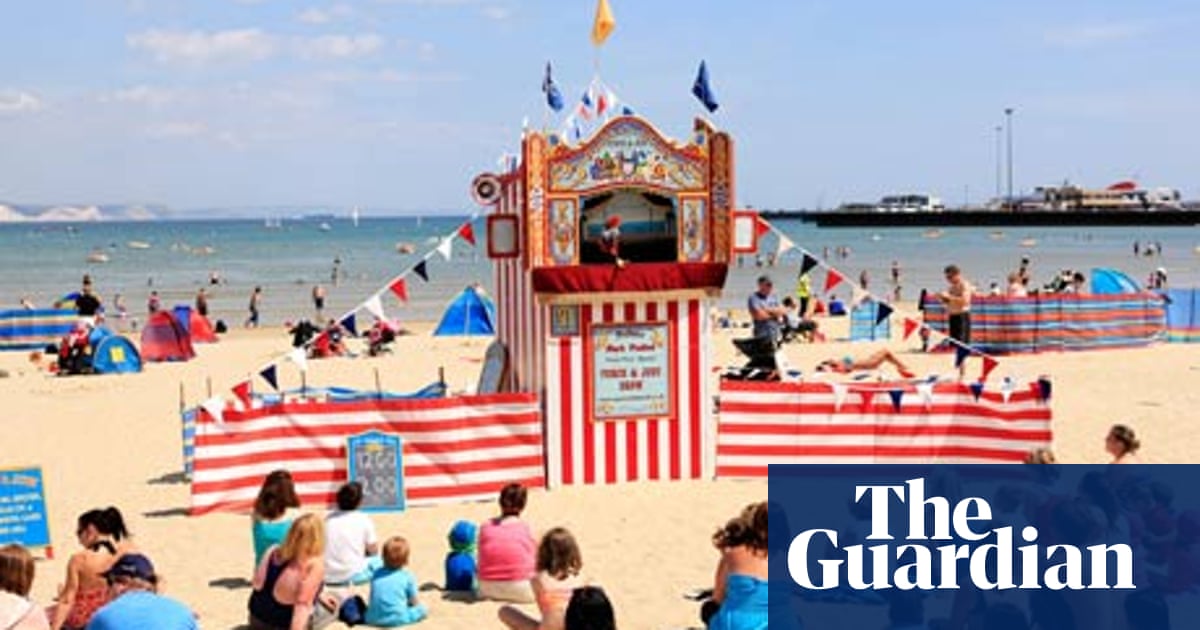 Get Old Fashioned Fun 10 Traditional Uk Seaside Breaks United Free HD Get Wallpaper Old Fashioned Fun 10 Traditional Uk Seaside Breaks United For Android Free