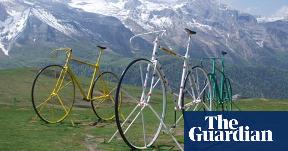Tour De France Five Classic Mountain Climbs France Holidays The Guardian