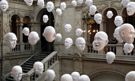 Expression - Heads by Sophie Cave, Kelvingrove Art Gallery and Museum, Glasgow, Scotland