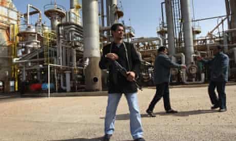 Guard at Libyan oil refinery