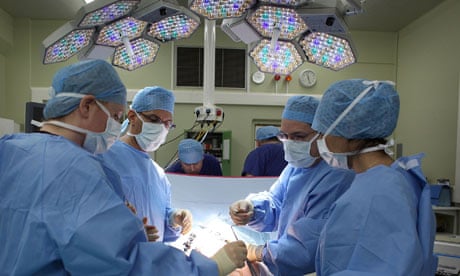 surgeon hospital pay