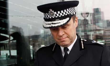 Deputy Metropolitan Police commissioner John Yates
