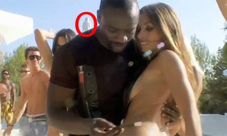 Akon's video for Sexy Chick