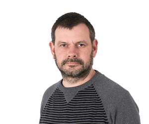 Blake S 7 40 Years On The Dystopian Sci Fi Drama Still Packs A Punch Science Fiction Tv The Guardian