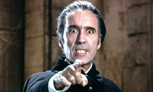 Christopher-Lee-in-Dracul-010.jpg