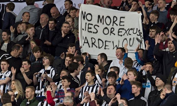 Newcastle-fans-protest-011.jpg